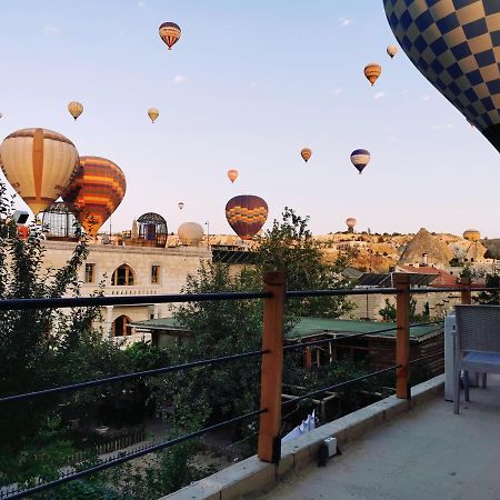 Falcon Cave Suites Göreme Eksteriør bilde